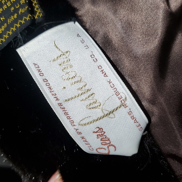 VINTAGE TISSAVEL OF FRANCE BROWN VEGAN FAUX FUR SHORT COAT FRENCH FRANCE MOBWIFR - Picture 6 of 11